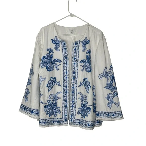 J. Jill Embroidered Open Front Jacket 2X White Blue Floral Cottage Coastal Boho - Picture 2 of 8